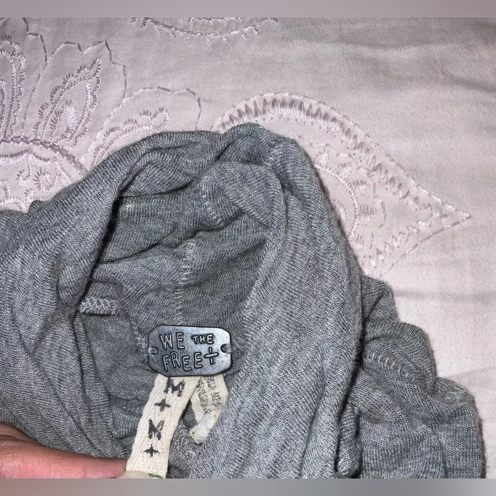 Free People We The Free Gray Dolman Mock Turtleneck Sweater Tunic Size M - Picture 4 of 8